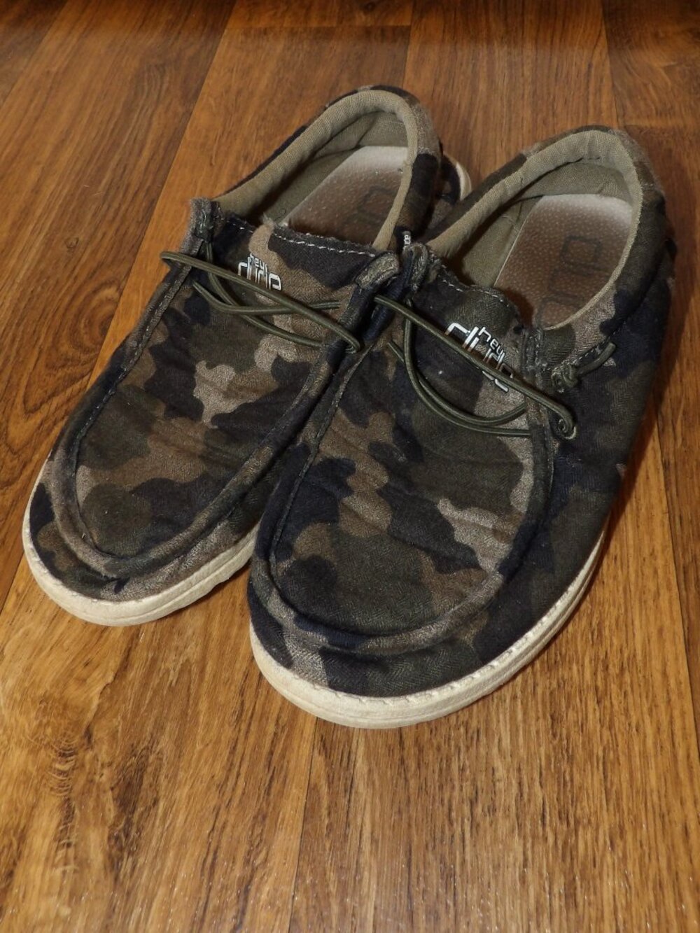 Hey Dude Wally Slip On Sneakers Camo Camouflage Size 4-5